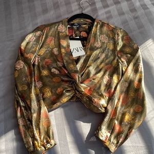 Zara Cropped Gold and Black Flower Print Long Sleeve